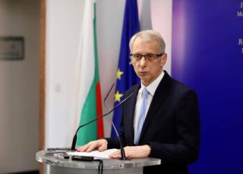 Нова методика за класация на училищата, инвестиции в извънкласните дейности, борба с плагиатство – част от целите на МОН през 2022 г.