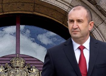 Румен Радев с призиви към Кирил Петков заради изгонените руски дипломати
