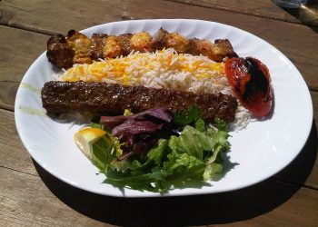Персийската кухня: Вкусът на древността