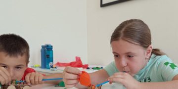 Нови съботни групи „Изобретатели“: 10:30 – 13:00 и 14:00 – 16:30 в академия „Никола Тесла“