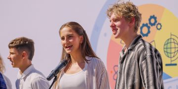 ЧСУ „Наука за деца“ осигурява безплатно обучение за деца с таланти и висок успех